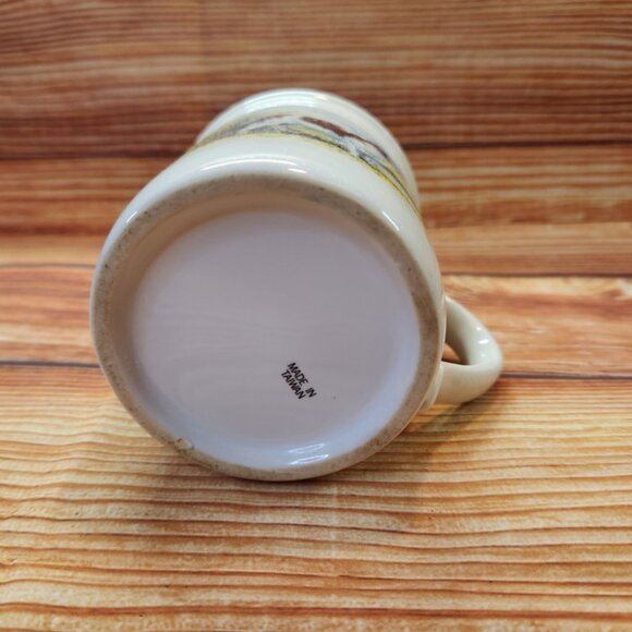 Brittany Spaniel Hunting Dog In Field Coffee Mug - Picture 7 of 7